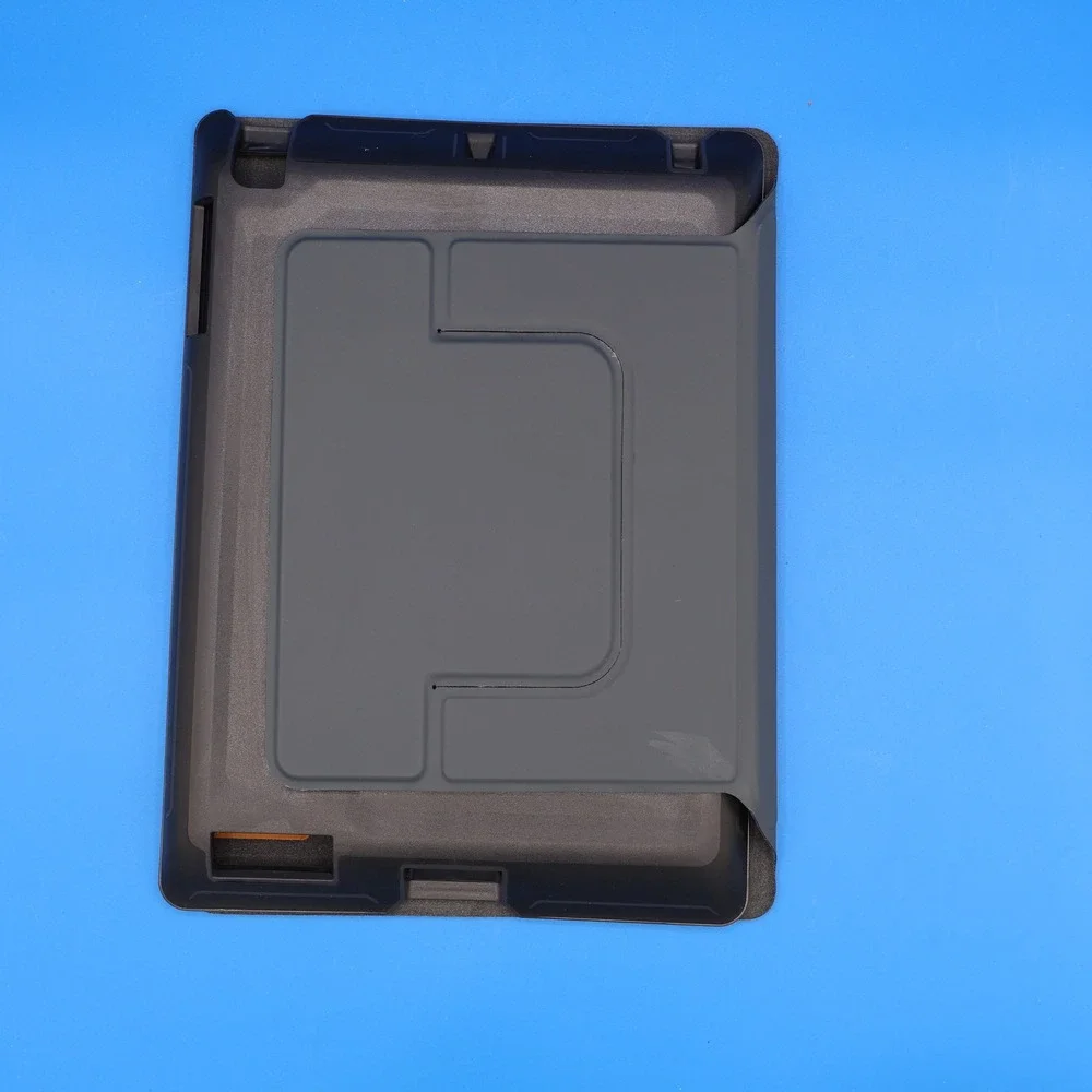 OtterBox‎ Defender Series Case for iPad Pro 11 Inch 2nd Gen Black Rotating Stand